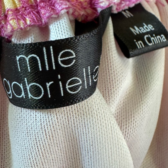 mlle gabriella Pink Floral Halter Maxi Dress Sz M Bin P - Picture 2 of 12